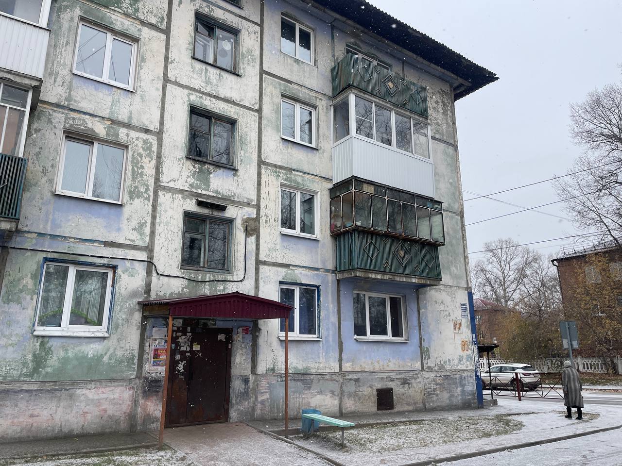 В Приангарье подросток зарезал сверстницу и соседку, пытавшуюся помочь школьнице